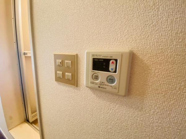 稲城市百村のマンション
