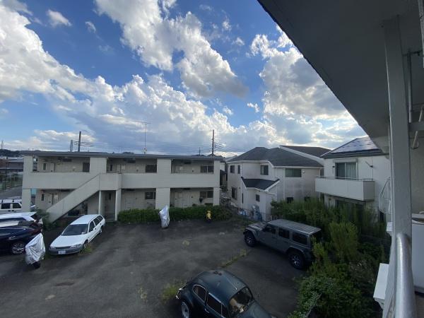 稲城市東長沼のマンション
