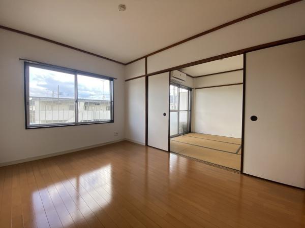 稲城市東長沼のマンション
