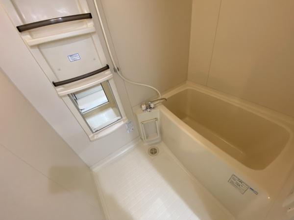 稲城市東長沼のマンション