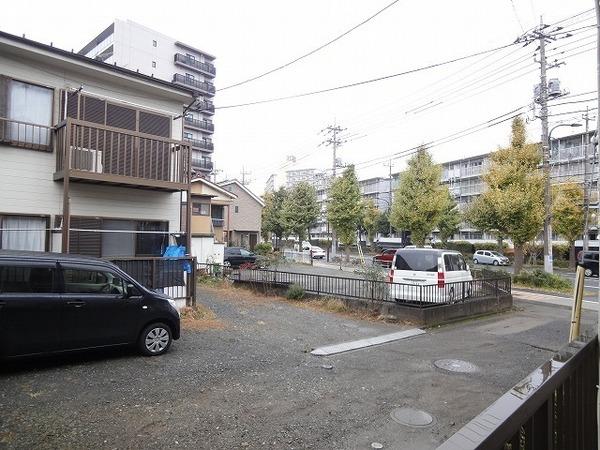 稲城市大丸のアパート