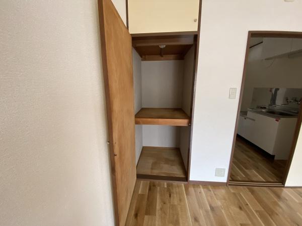 稲城市大丸のアパート