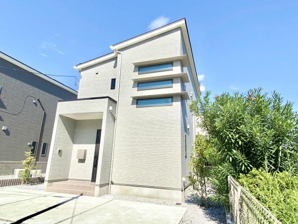 稲城市東長沼の貸家