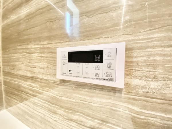 稲城市東長沼の貸家