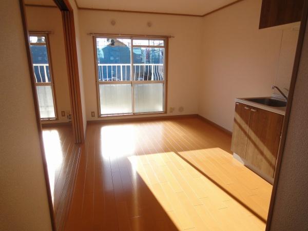 稲城市東長沼のマンション