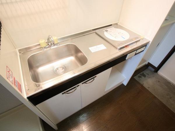 稲城市百村のマンション