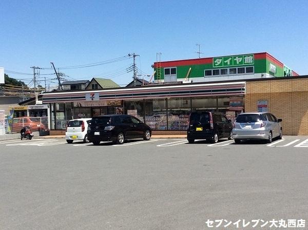 稲城市百村のアパート(セブンイレブン稲城中央橋前店)