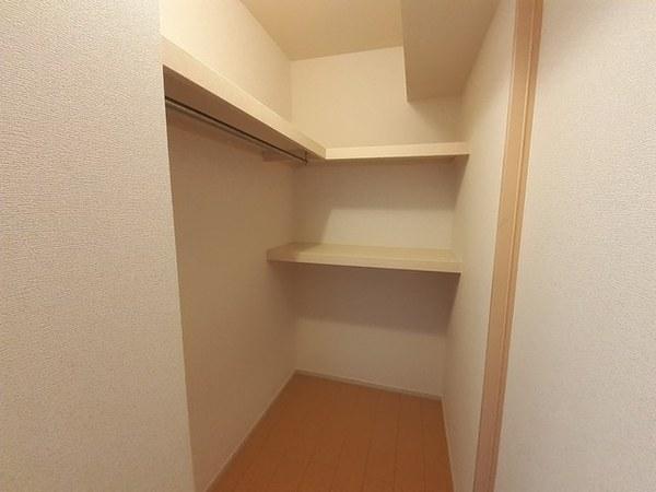 稲城市矢野口のアパート