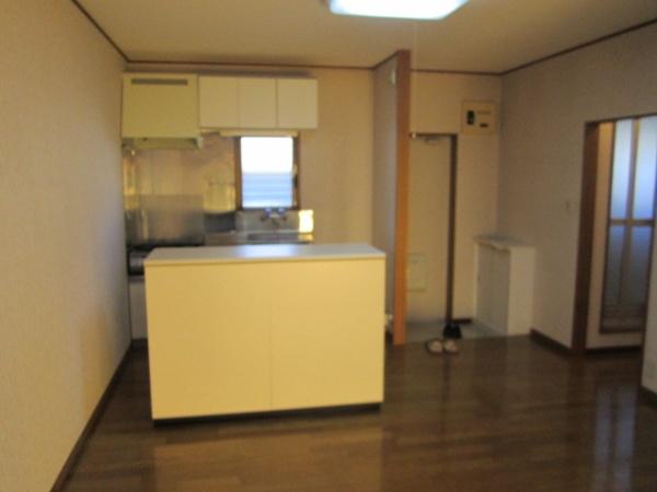 稲城市大丸のアパート