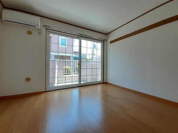 稲城市矢野口のアパート