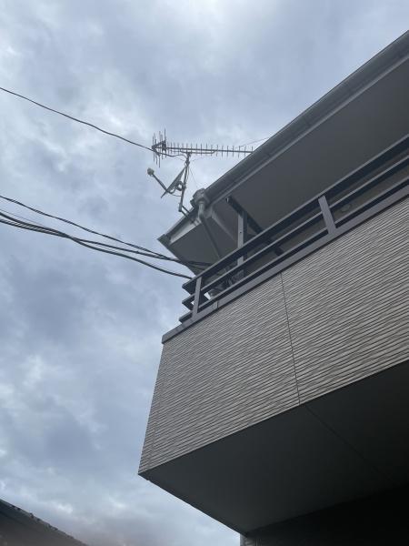 稲城市東長沼のテラスハウス