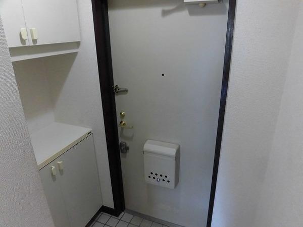 稲城市百村のマンション