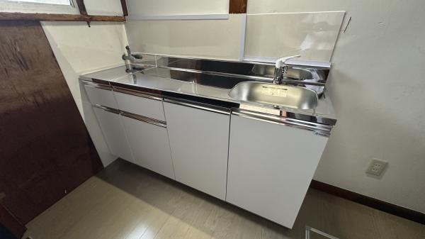 中野区中野１丁目の貸家