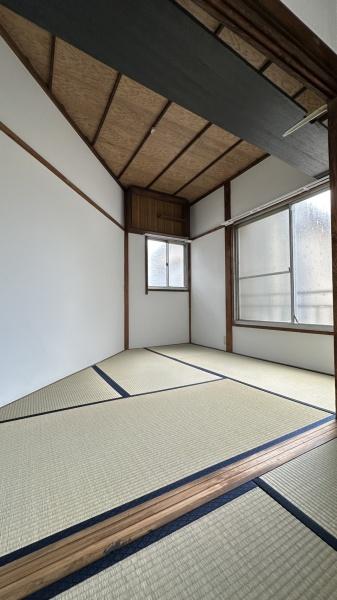 中野区中野１丁目の貸家