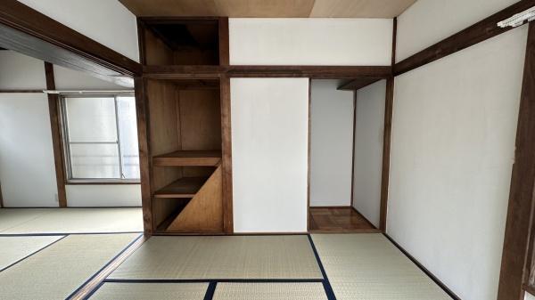 中野区中野１丁目の貸家