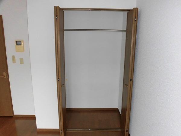 稲城市矢野口のアパート
