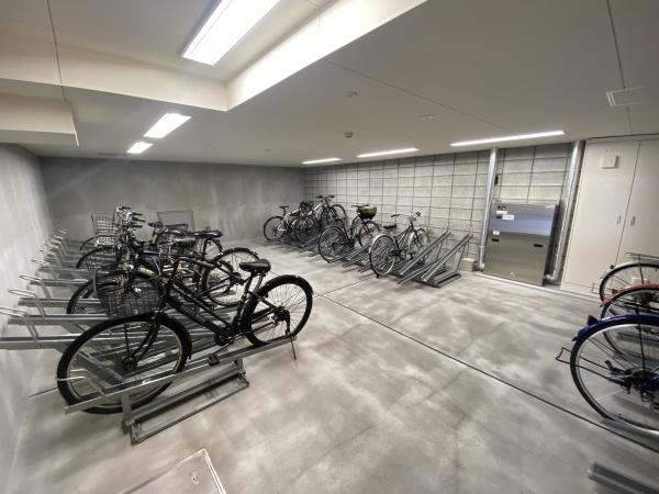 稲城市東長沼のマンション