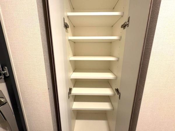 稲城市東長沼のマンション