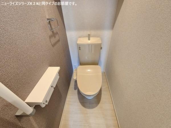 稲城市東長沼のアパート