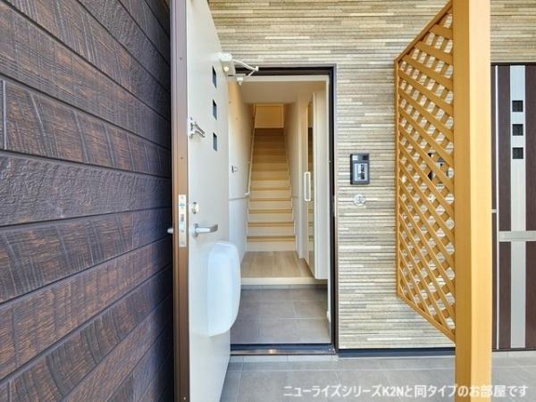 稲城市東長沼のアパート