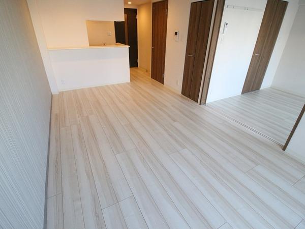 稲城市東長沼のマンション