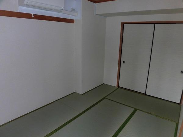 稲城市百村のマンション