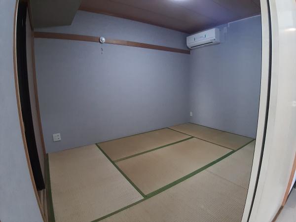 稲城市百村のマンション