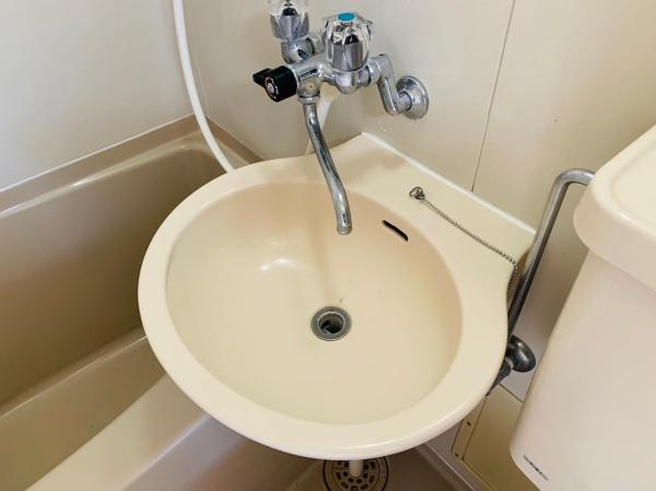 稲城市東長沼のマンション