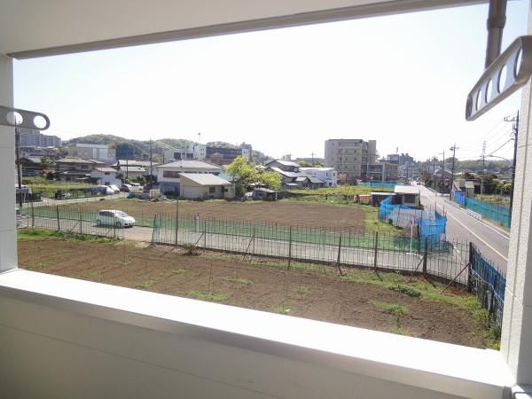稲城市東長沼のアパート(現地からの眺望)