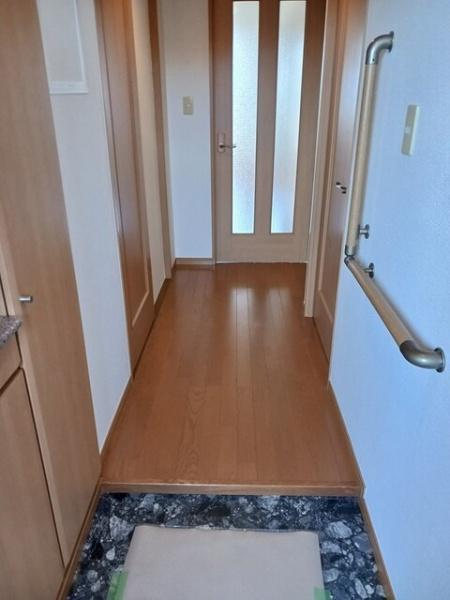 稲城市百村のマンション