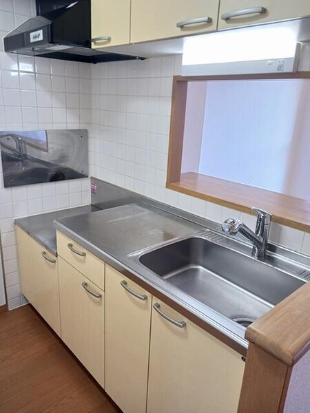 稲城市百村のマンション