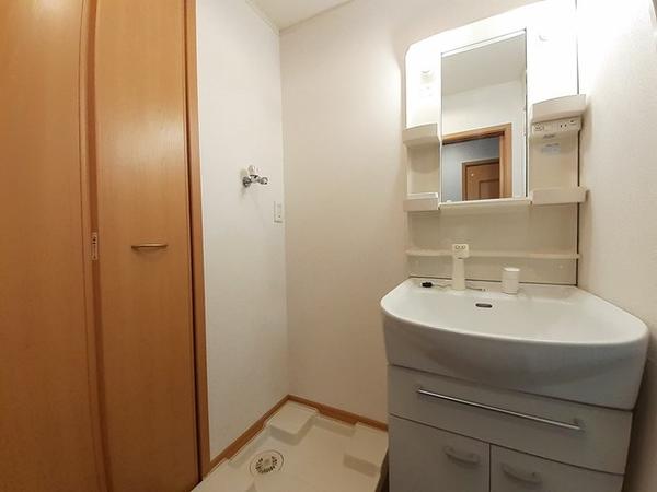 稲城市矢野口のアパート