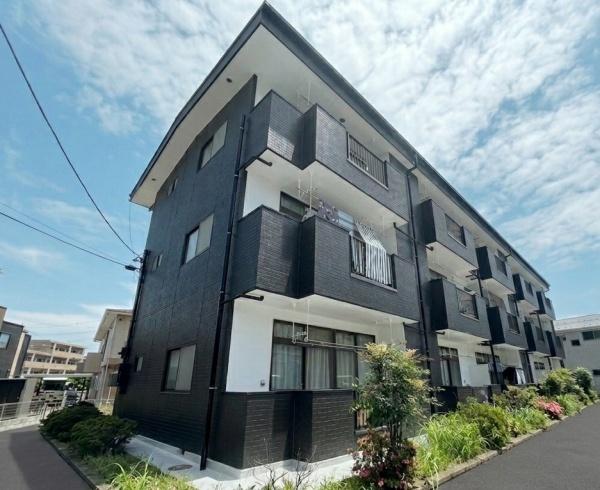 稲城市東長沼のマンション