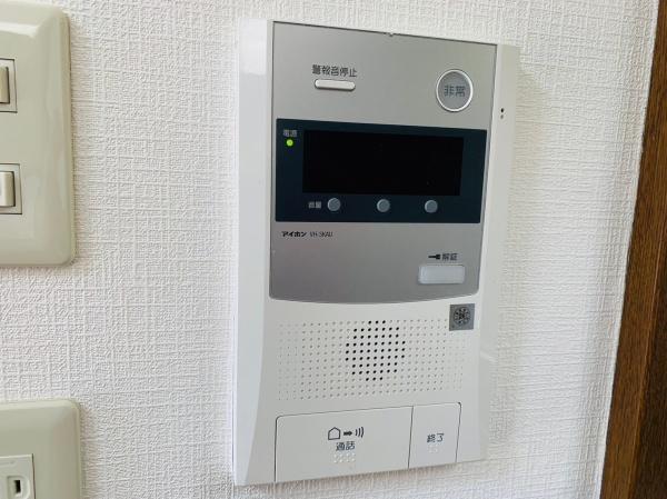 稲城市東長沼のマンション