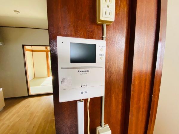 稲城市矢野口の貸家
