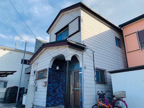 稲城市矢野口の貸家