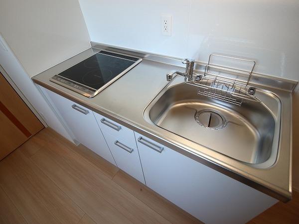 稲城市東長沼のマンション