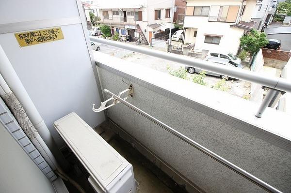 稲城市東長沼のマンション