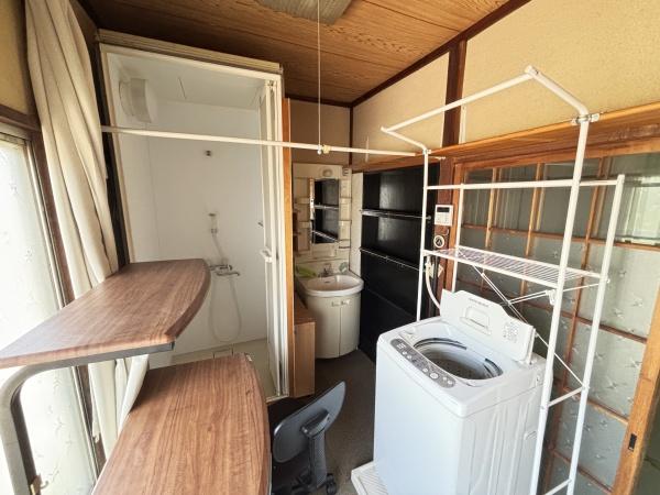 稲城市東長沼の住宅付店舗（一戸建）