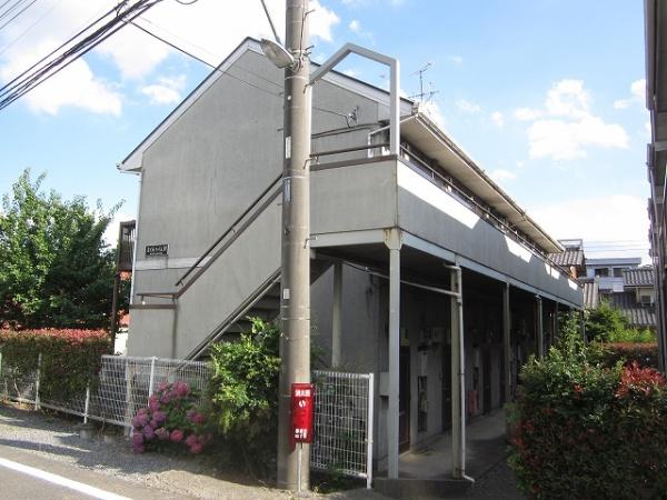 稲城市矢野口のアパート