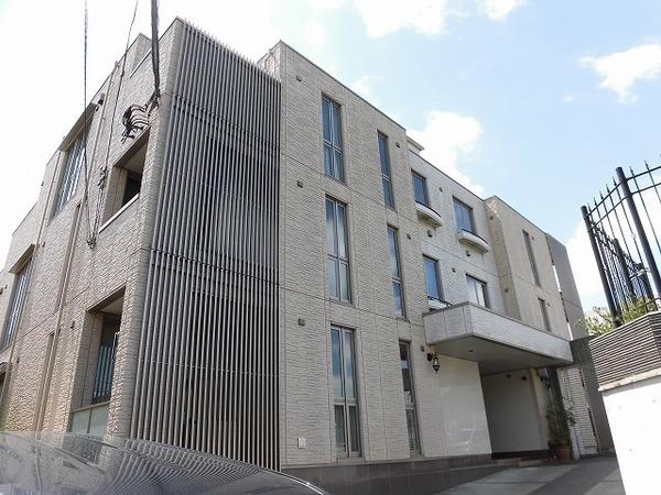 稲城市平尾1丁目のマンション