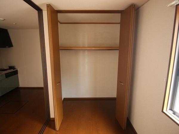 稲城市矢野口のアパート
