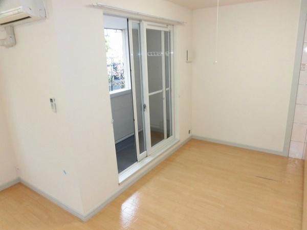 稲城市矢野口のアパート