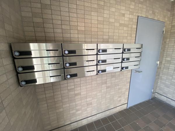 稲城市東長沼のマンション