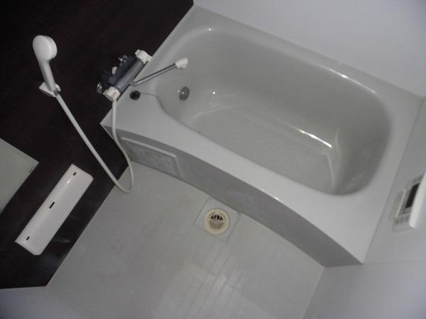 稲城市矢野口のテラスハウス