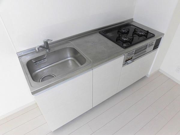 稲城市矢野口のテラスハウス