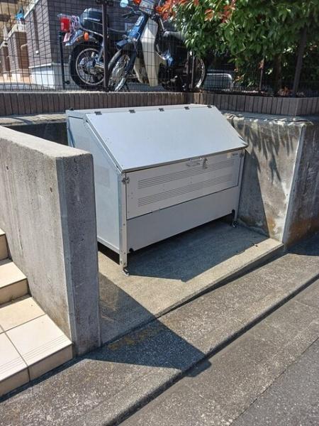 稲城市大丸のアパート