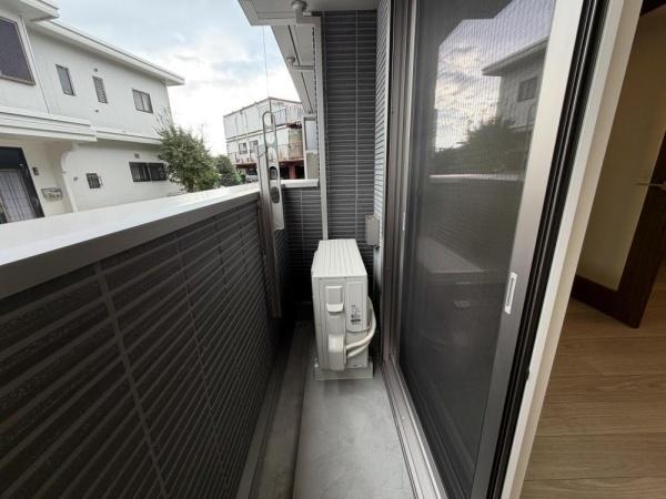 稲城市坂浜のアパート