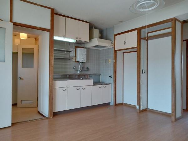 柳町アパートメント　2号棟