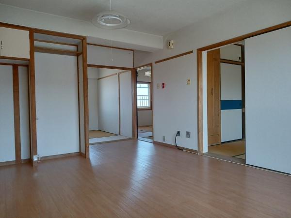 柳町アパートメント　2号棟